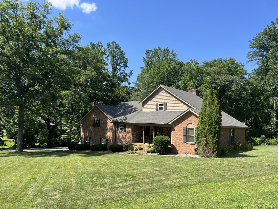 House in Cottontown, Tennessee, United States 1 - 18152072