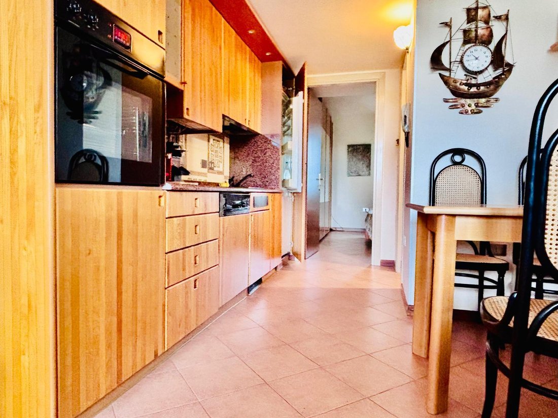 Villa in Center, Sirmione, Lombardy 4 - 18153070