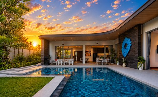 Villa in Thep Krasatti, Phuket, Thailand 1