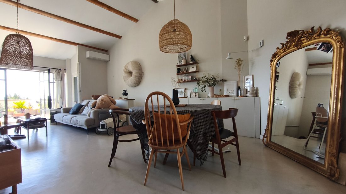 Villa in Uzès, Occitania, France 4 - 18143427