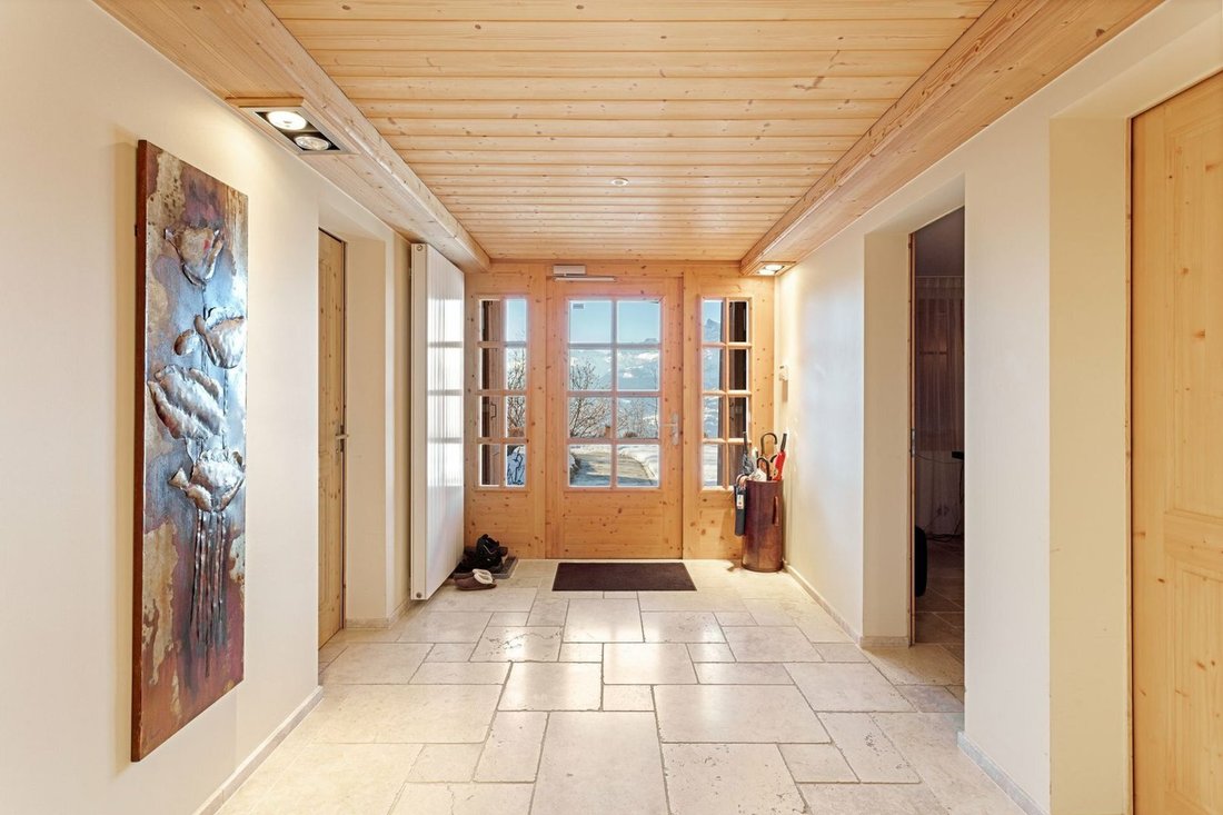 House in Ollon, Vaud, Switzerland 3 - 18153565
