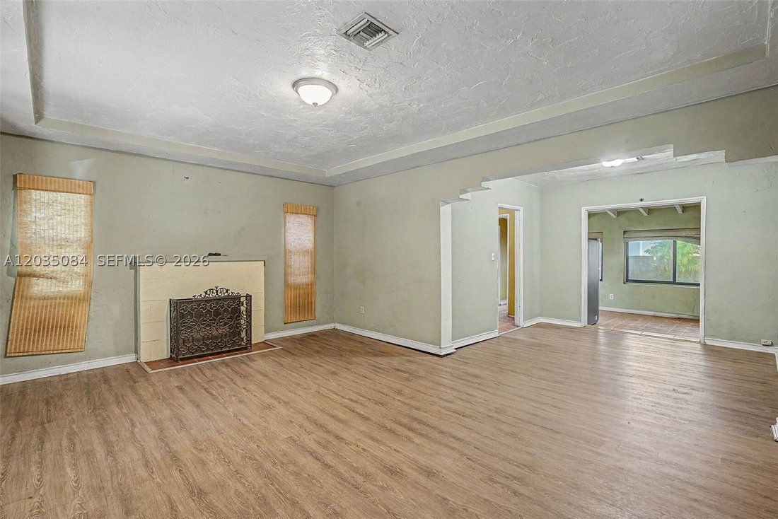 House in Miami, Florida, United States 4 - 18152551