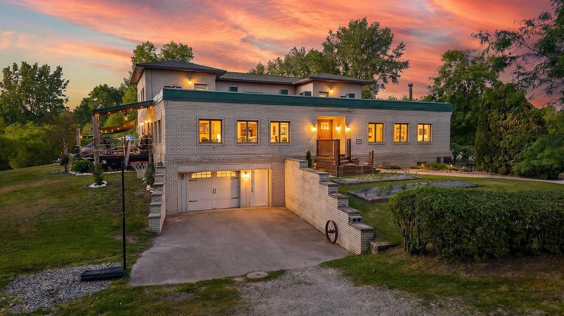 House in Demotte, Indiana, United States 2 - 18153088
