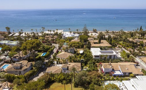 Villa a Elviria-Cabopino, Marbella, Spagna 1