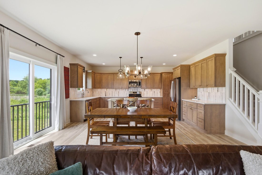 House in Waukesha, Wisconsin, United States 4 - 18152526