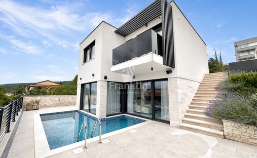House in Grad Crikvenica, Primorje-Gorski Kotar County, Croatia 1