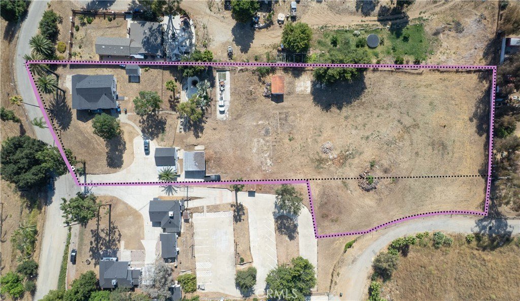 House in Pomona, California, United States 1 - 18153047