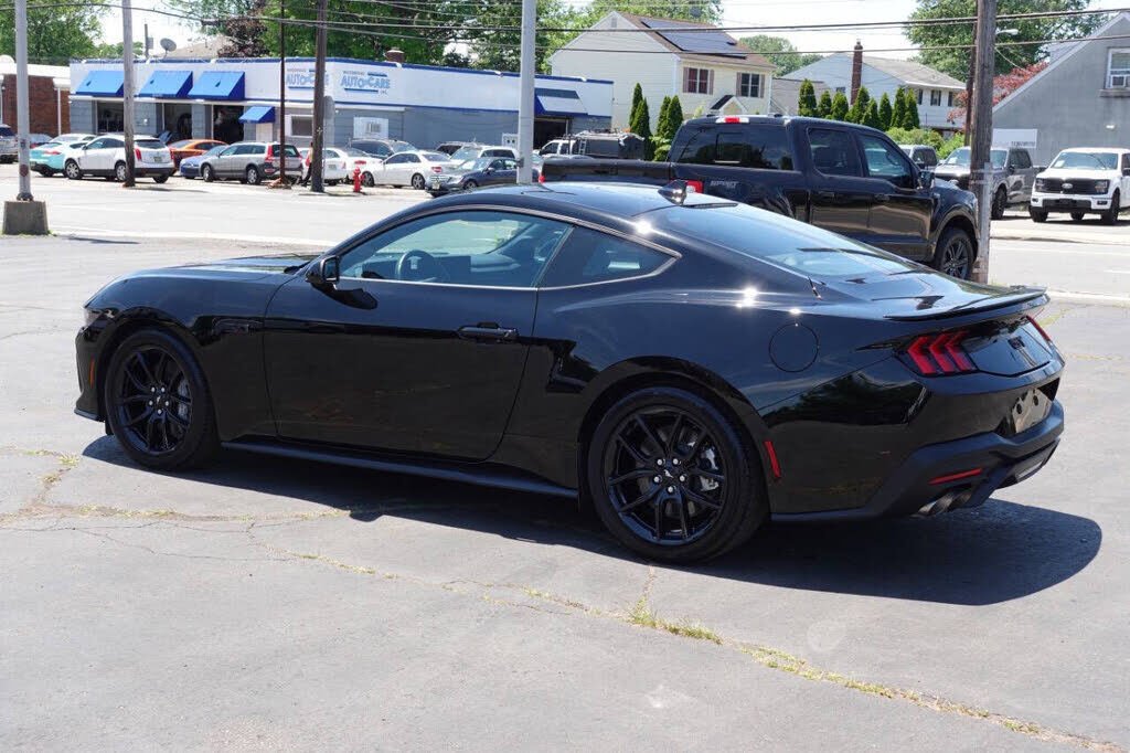 Coupe in Woodridge, NJ, United States 2 - 18153177