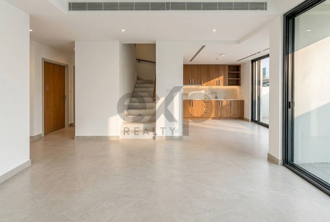 Villa in Al Yufrah 1, Al Yufrah, Dubai 3 - 18152568