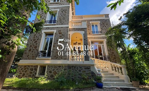 House in Centre Ville-Coteaux, Champigny-sur-Marne, France 1