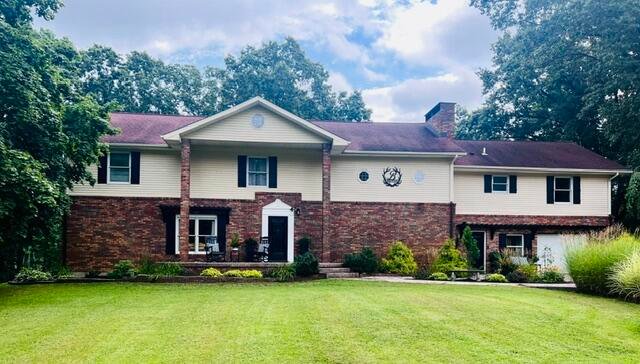 House in Three Rivers, Michigan, United States 5 - 18153042