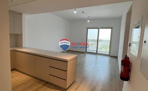 Apartment in Yas Island / Jazeerat Yas, Abu Dhabi Emirate, United Arab Emirates 1