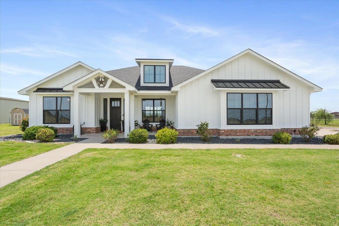 House in Salado, Texas, United States 1 - 18152718
