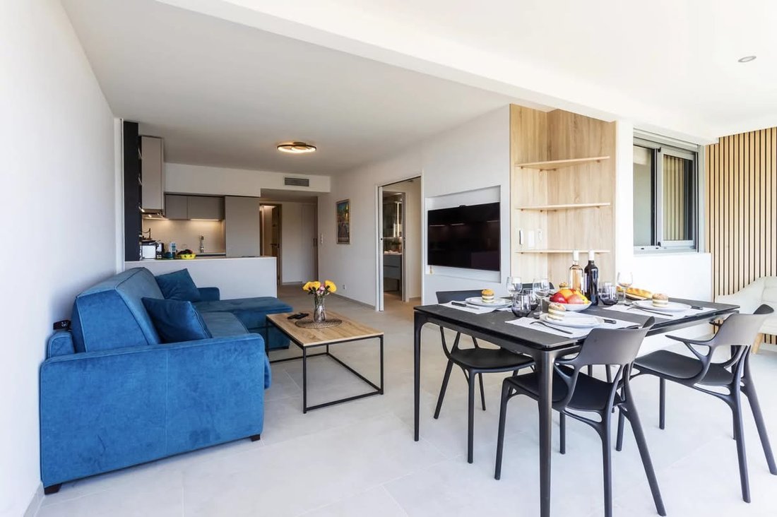 Apartment in Le Port, Villefranche-sur-Mer, France 3 - 17560708