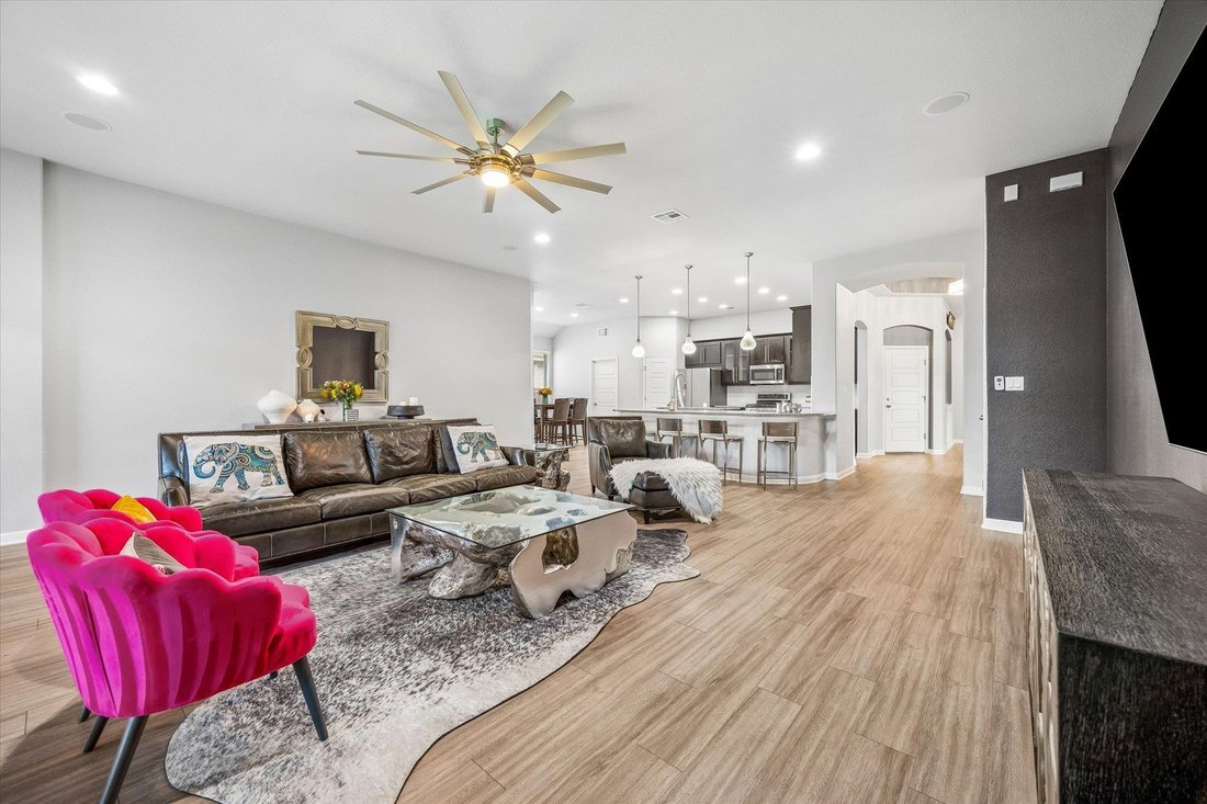 House in Leander, Texas, United States 4 - 18152747