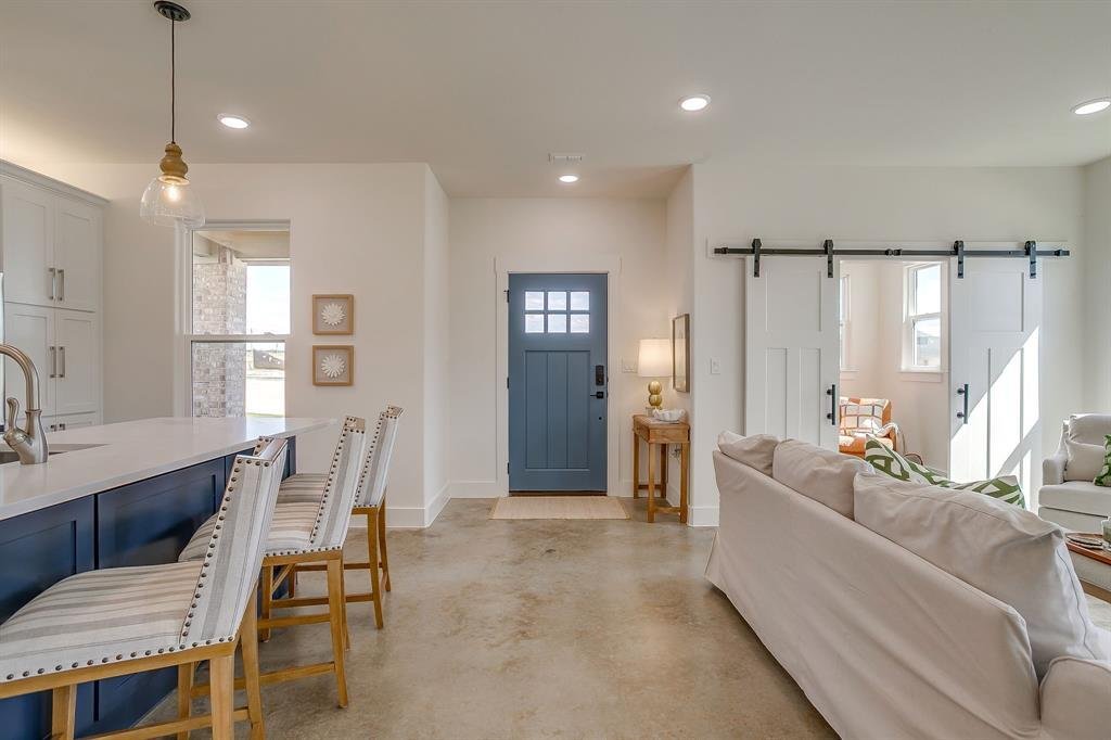 House in Granbury, Texas, United States 3 - 18152915