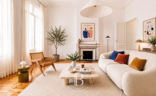 Appartement à Capucins-Saint Michel-Nansouty-Saint Genès, Bordeaux, France 1