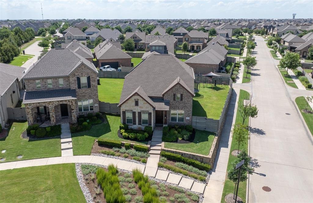 House in Lantana, Texas, United States 1 - 18152888