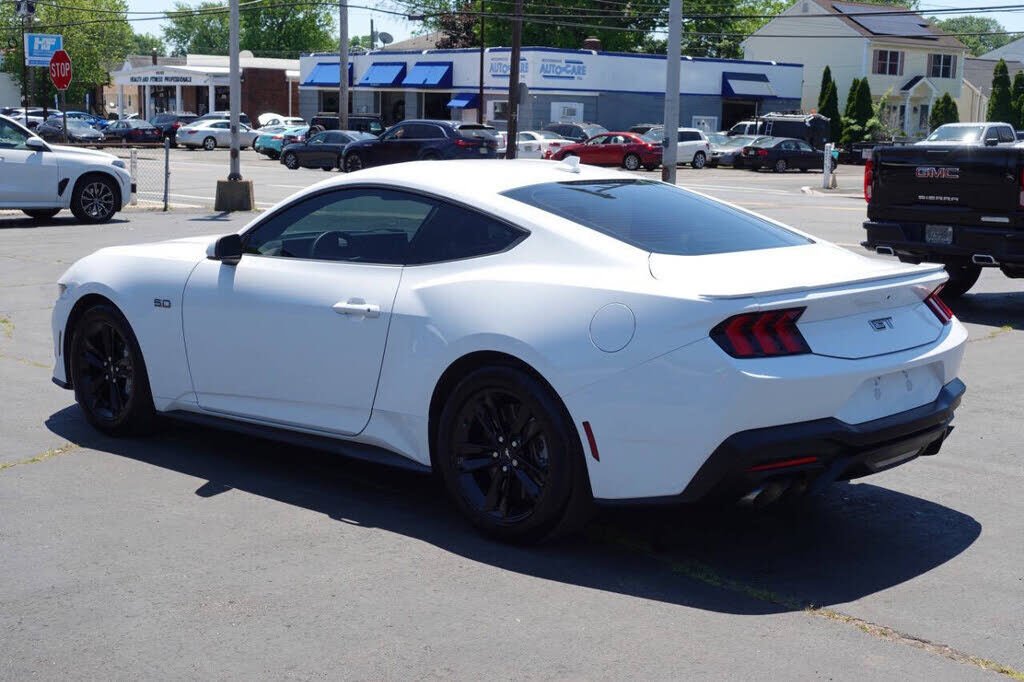 Coupe in Woodridge, NJ, United States 2 - 18153635
