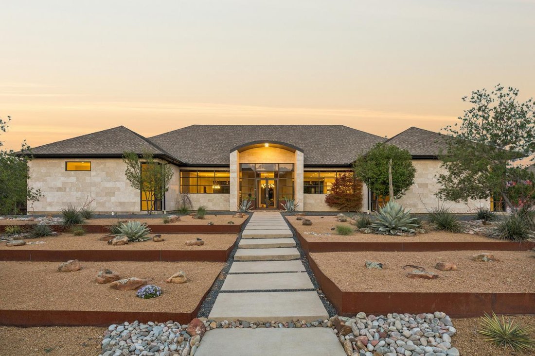 House in Denton, Texas, United States 1 - 18153017