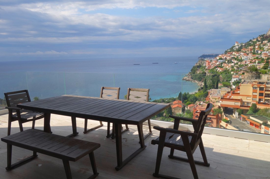 Villa in Village-Cros de Caste-Coupiere-Mont Gros, Roquebrune-Cap-Martin, France 4 - 17560730