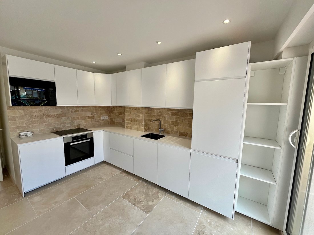 Apartment in Beaulieu-sur-Mer, Provence-Alpes-Côte d'Azur, France 2 - 17560724