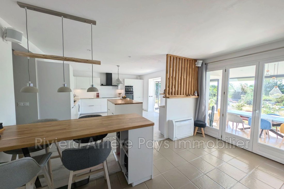 Villa in Saint-Pierre, Provence-Alpes-Côte d'Azur, France 4 - 18152961