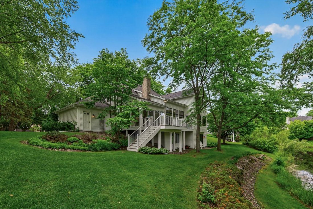 House in Plymouth, Minnesota, United States 2 - 18153016