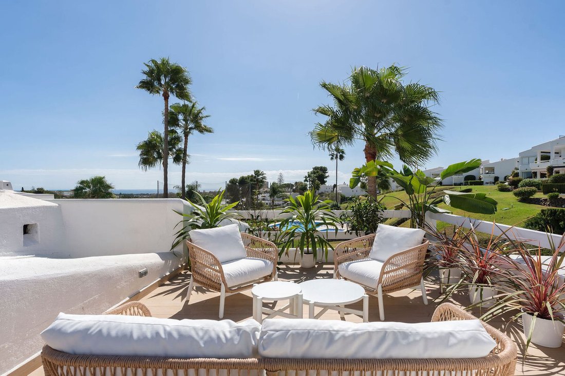 Penthouse in Nueva Andalucia, Marbella, Spain 2 - 18153230