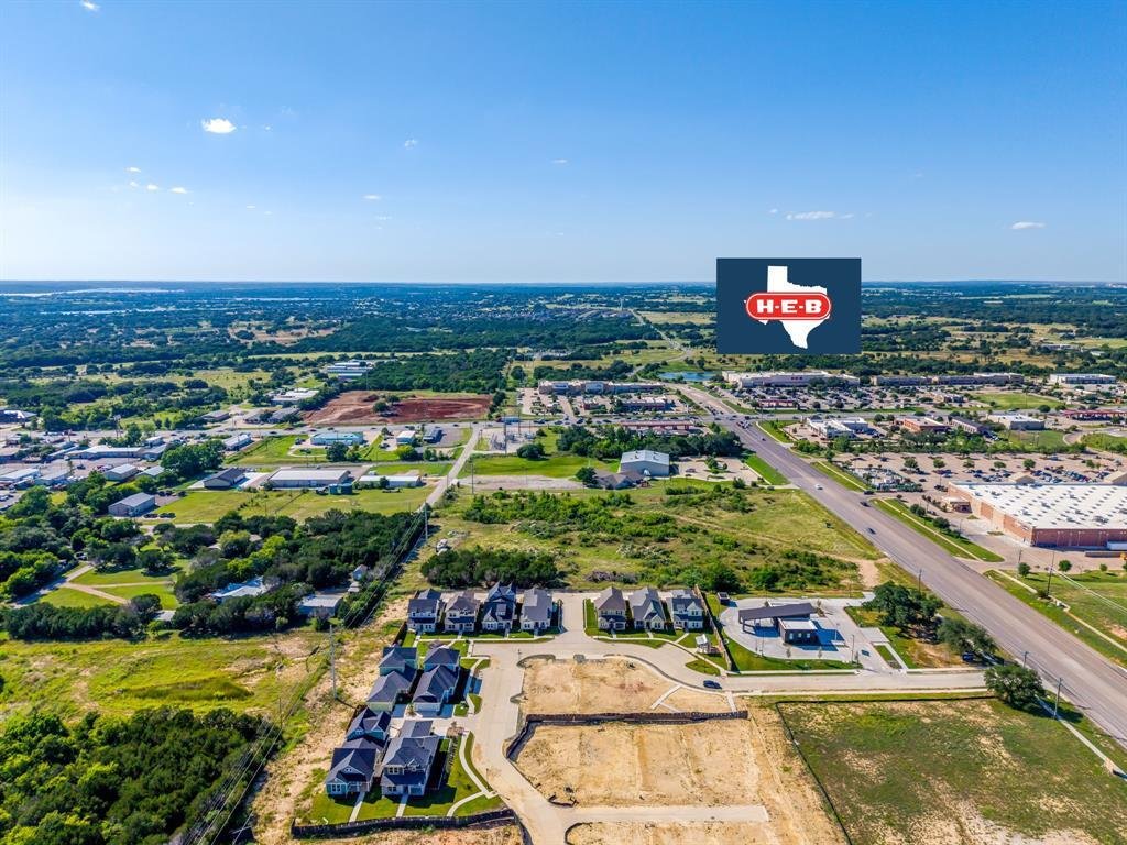 House in Granbury, Texas, United States 3 - 18152912