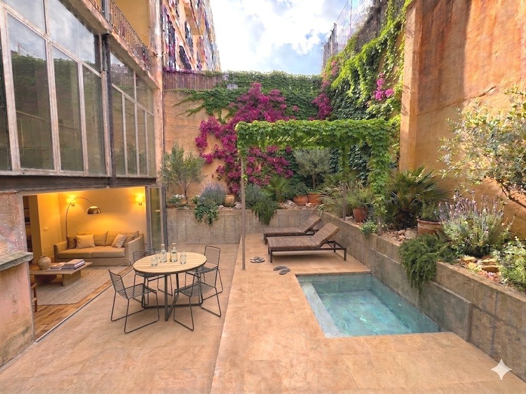 Apartment in Eixample, Barcelona, Spain 1 - 18153026