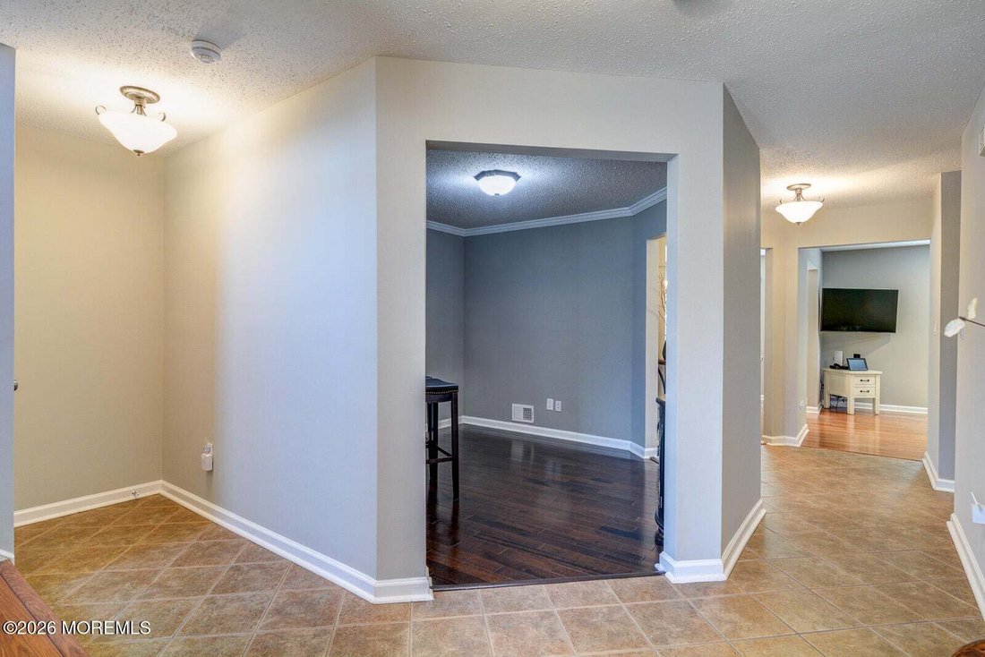 House in Marlboro Township, New Jersey, United States 3 - 18153541