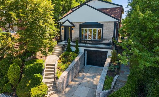 House in New York, New York, United States 1