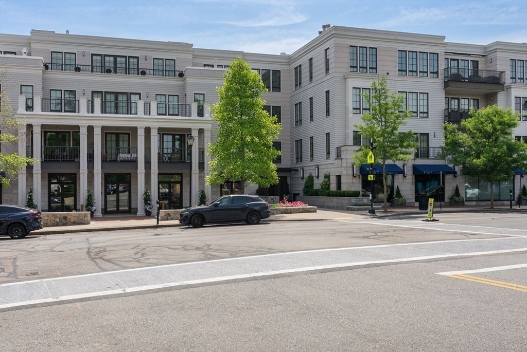 Condo in Wellesley, Massachusetts, United States 1 - 18153154
