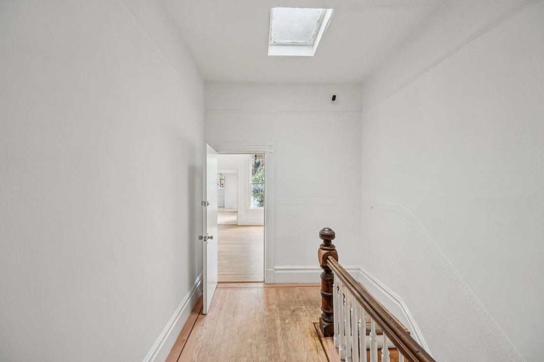 Condo in San Francisco, California, United States 5 - 18153556