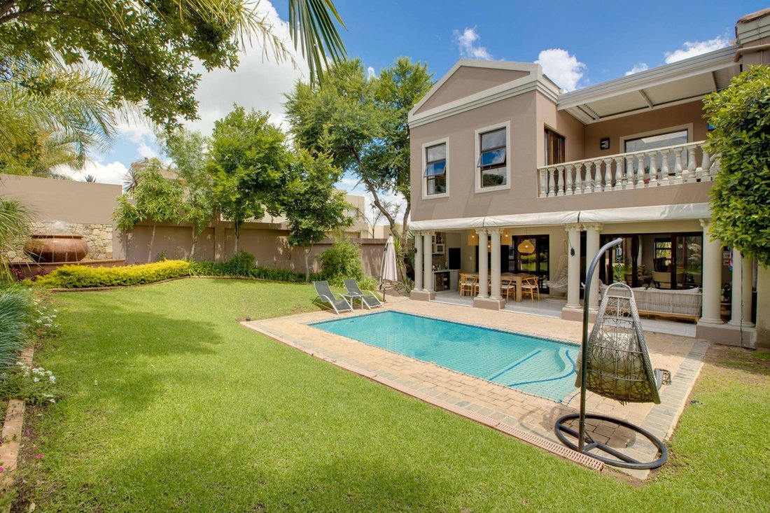 House in Chartwell, Gauteng, South Africa 1 - 18153640