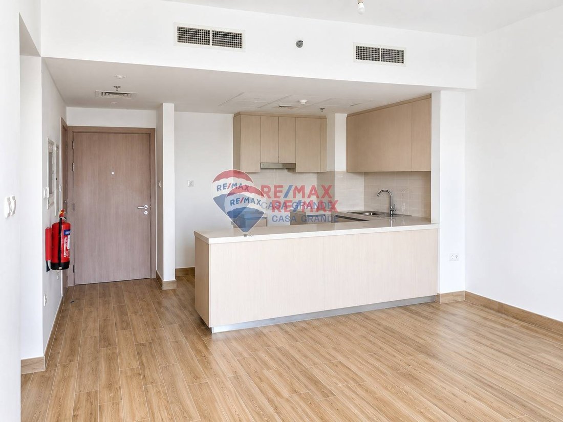 Apartment in Yas Island / Jazeerat Yas, Abu Dhabi Emirate, United Arab Emirates 2 - 18152567