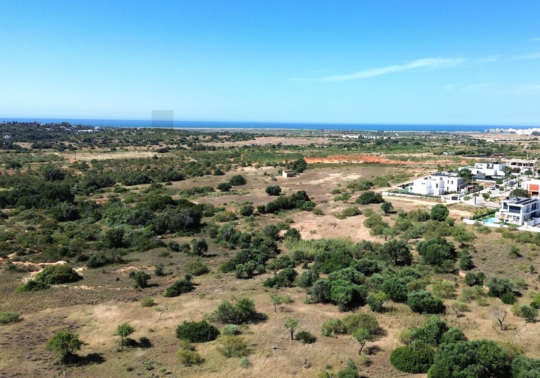 Land in Alcantarilha, Algarve, Portugal 1 - 15189269