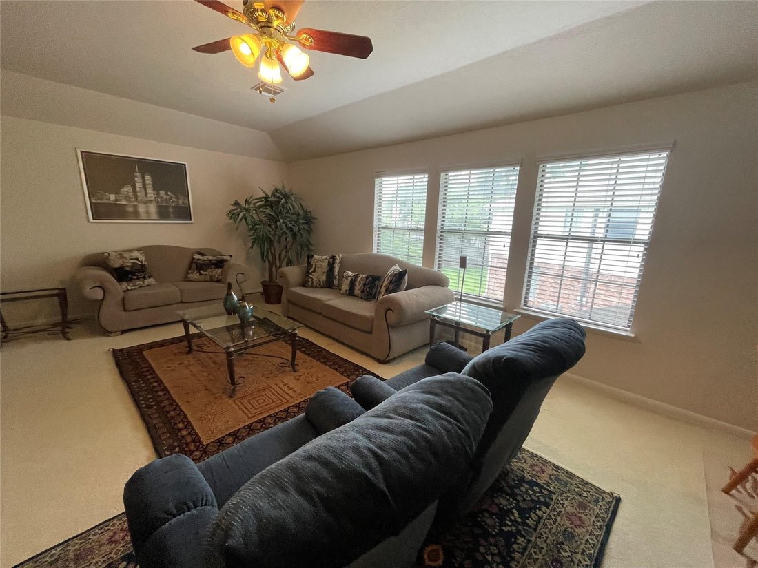 House in Friendswood, Texas, United States 2 - 18152770