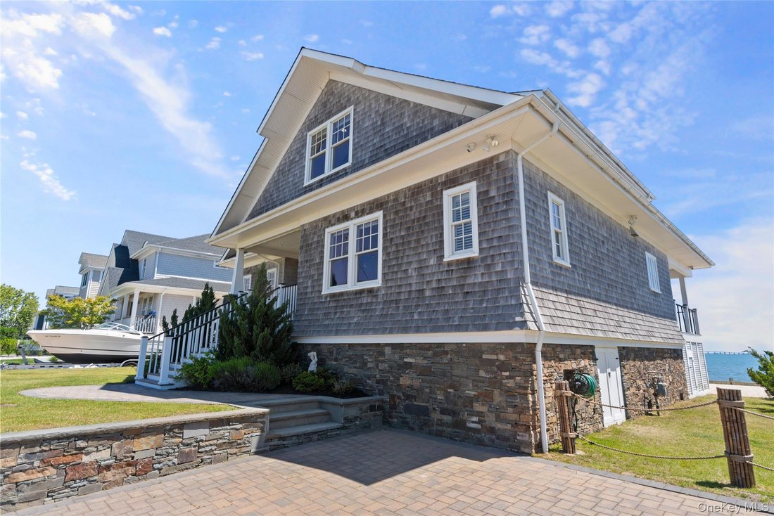 House in East Quogue, New York, United States 5 - 18152511