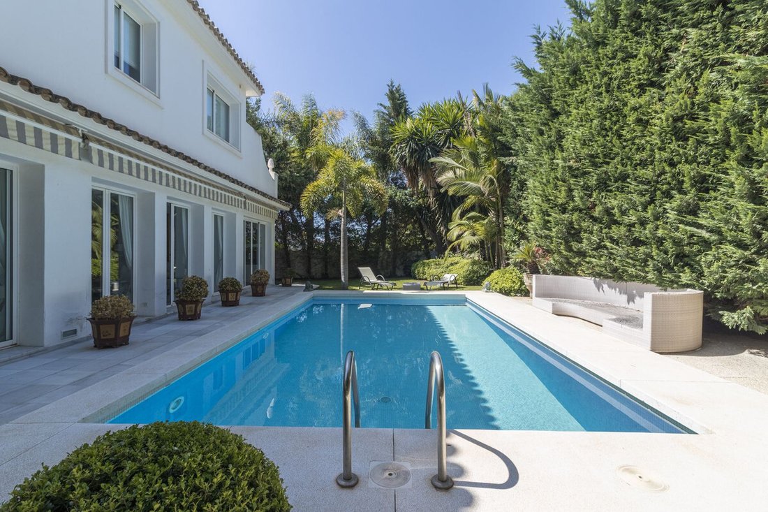 Villa in Elviria-Cabopino, Marbella, Spain 4 - 18153020