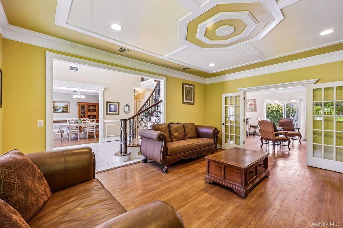 House in Setauket- East Setauket, New York, United States 4 - 18152309