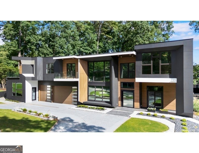 House in Atlanta, Georgia, United States 2 - 18152440