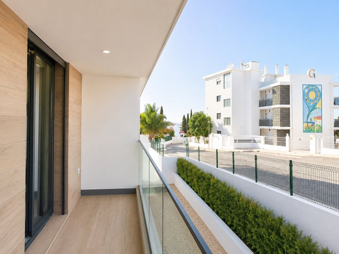 Apartment in Praia dos Pescadores, Olhos de Agua, Portugal 3 - 12857936