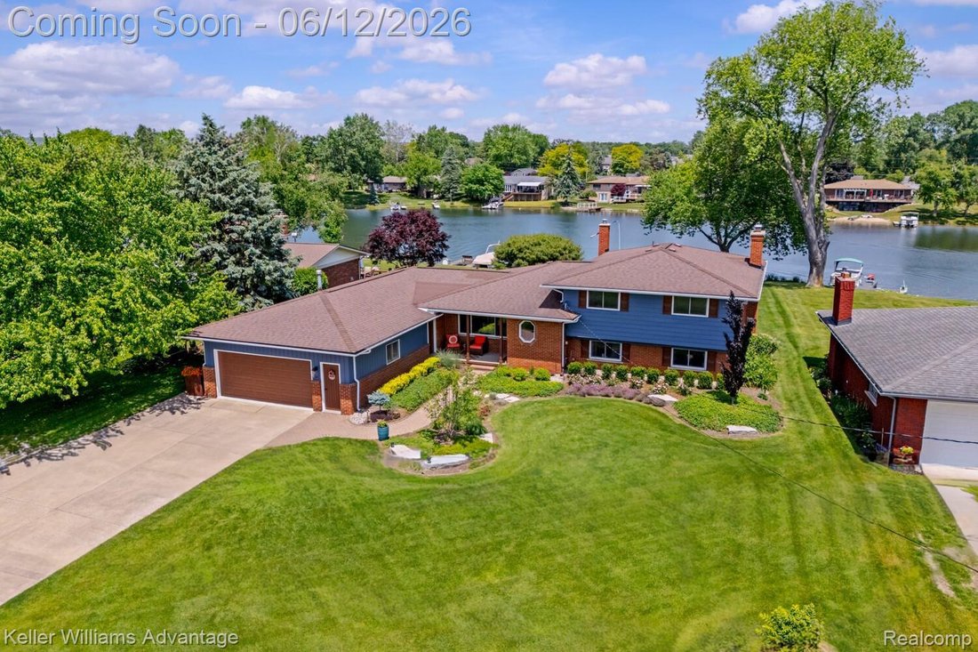 House in White Lake charter Township, Michigan, United States 3 - 18152494