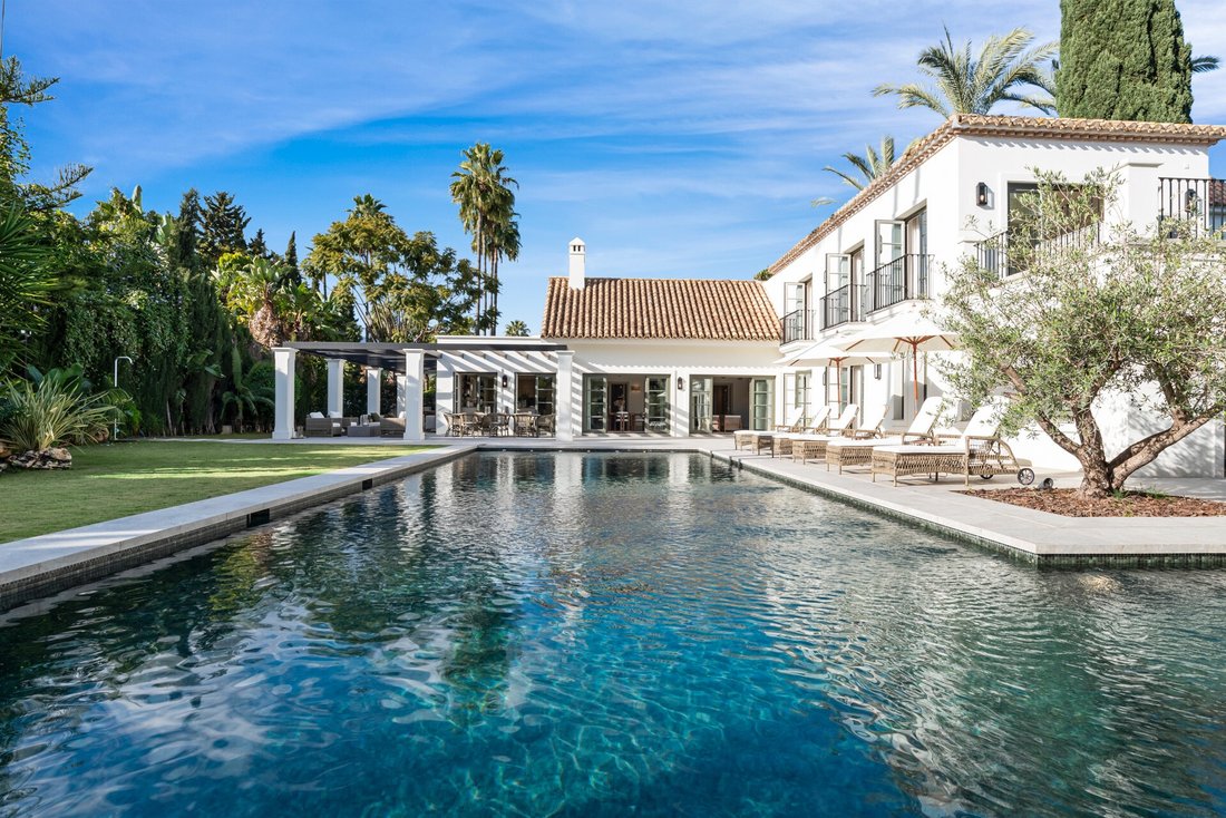 Villa in Nueva Andalucia, Marbella, Spain 1 - 18152878