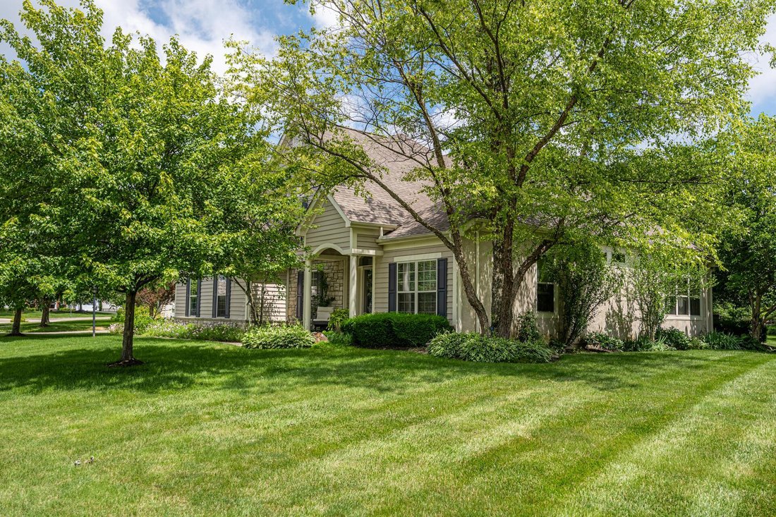 House in Lewis Center, Ohio, United States 4 - 18153542