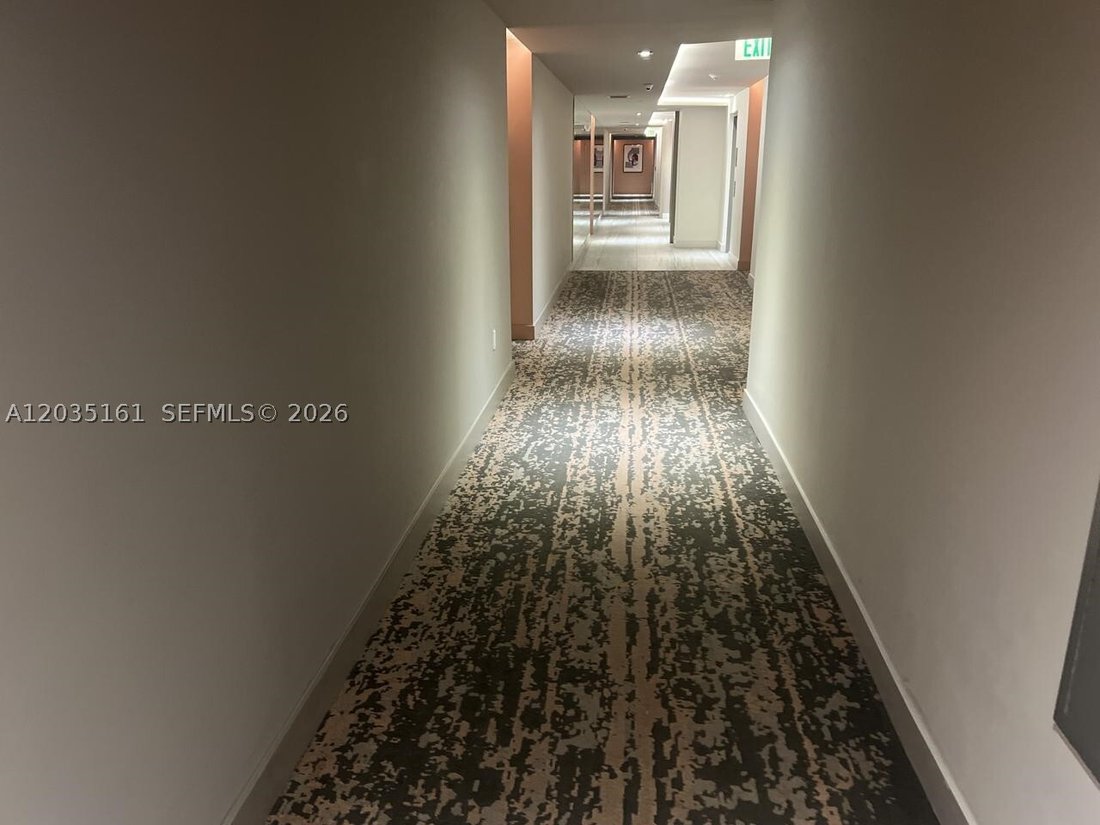 Condo in Hollywood, Florida, United States 3 - 18152572