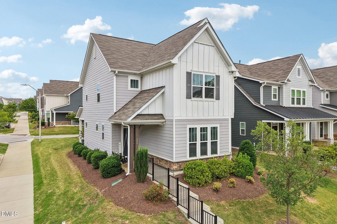 House in Holly Springs, North Carolina, United States 1 - 18152838