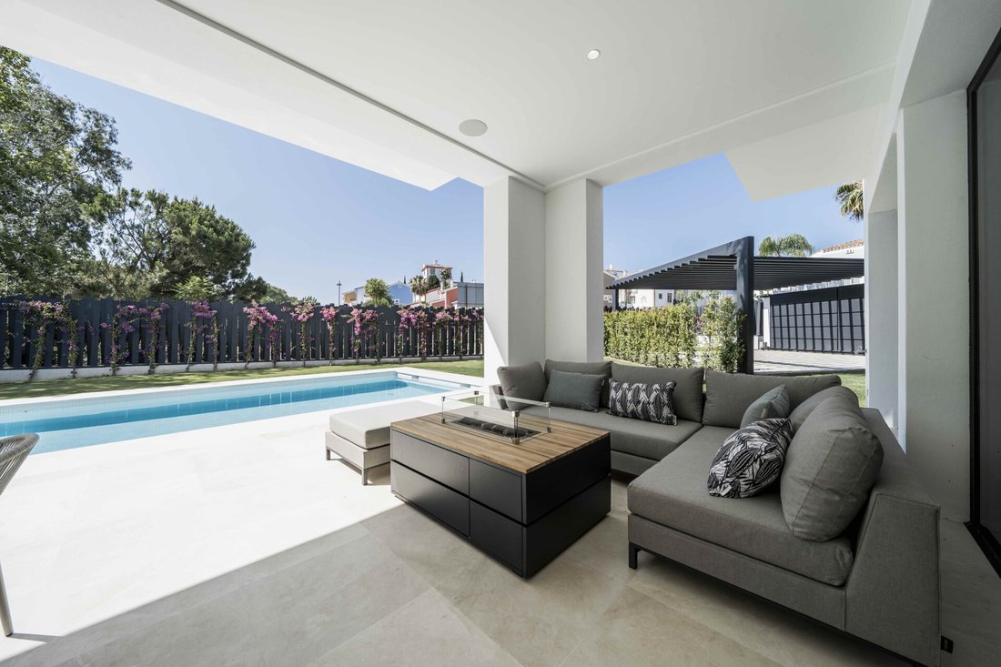 Villa in Marbella, Andalusia, Spain 3 - 18153022